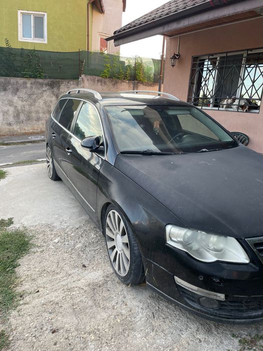 Vând Volkswagen Passat B6