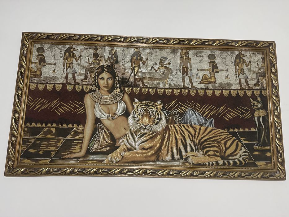 Кляпатра расм тушурилган духобалик расм