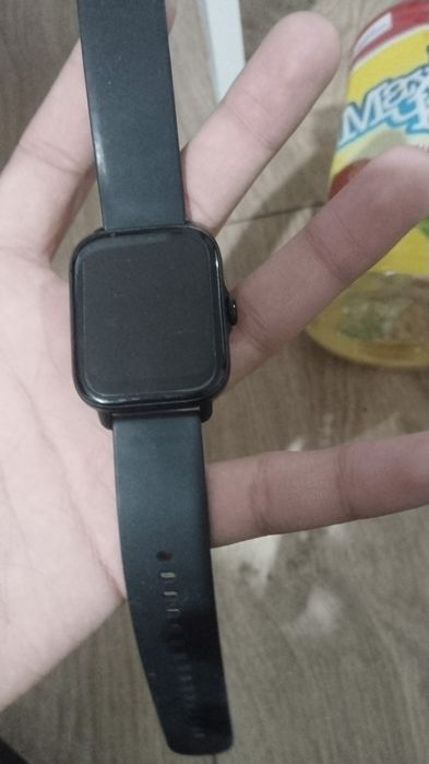 Часы работают зарядка есть