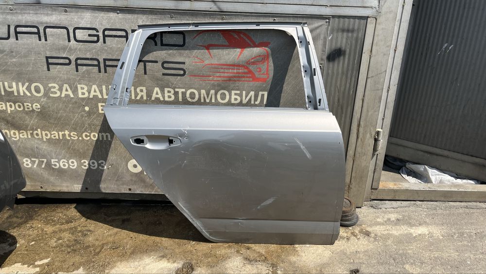 5 броя задна дясна  врата Skoda Octavia 3