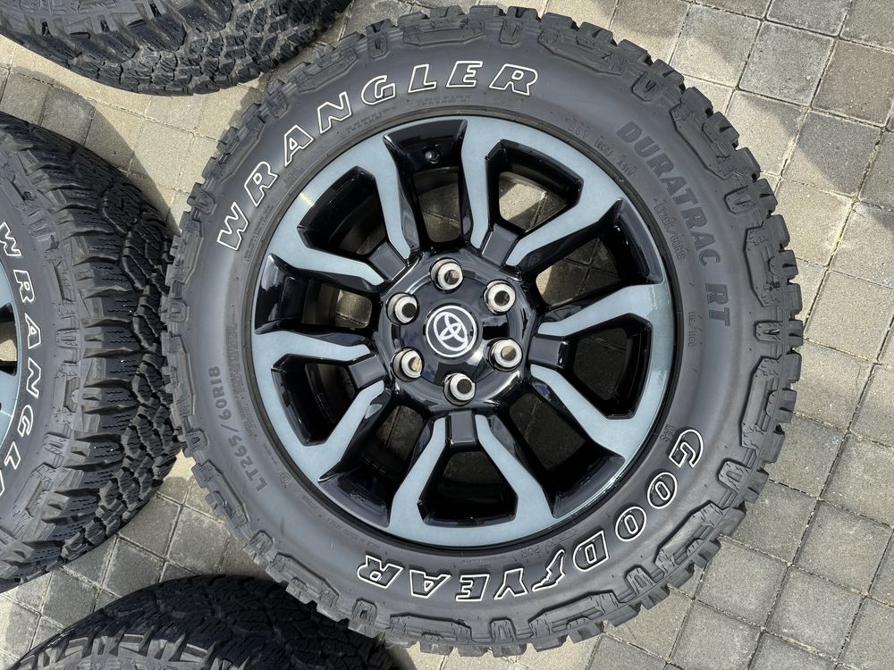 Джанти с гуми за Toyota hilux