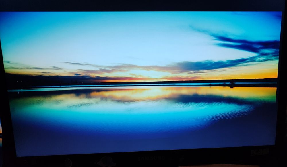 Монитор "SAMSUNG".