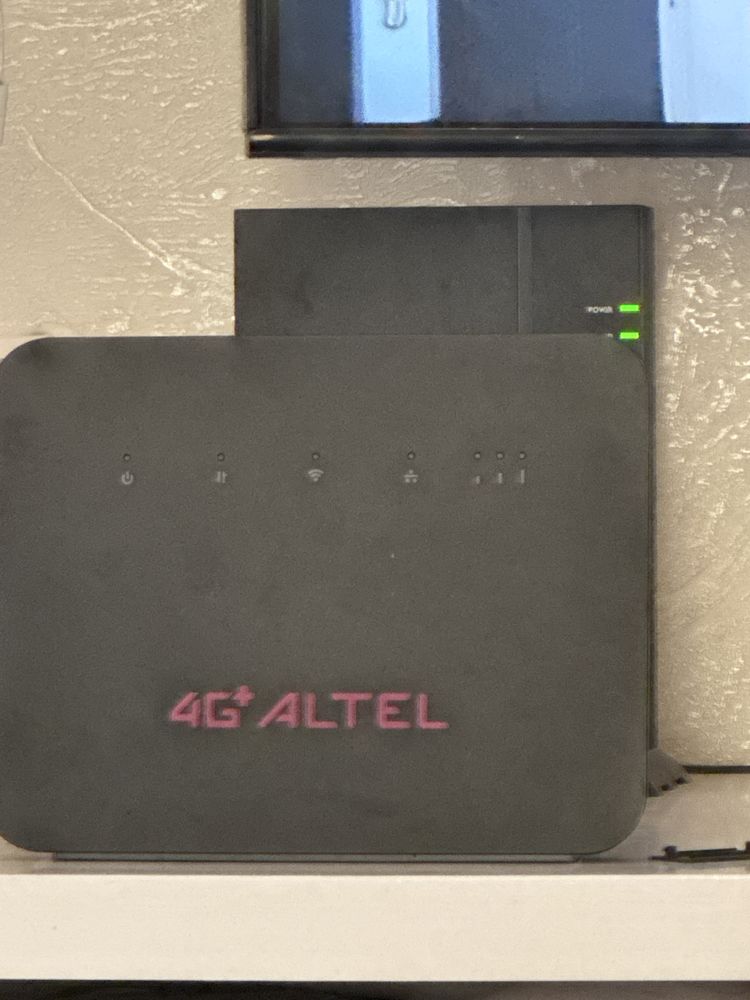 Продается вай фай роутер алтел 4g+