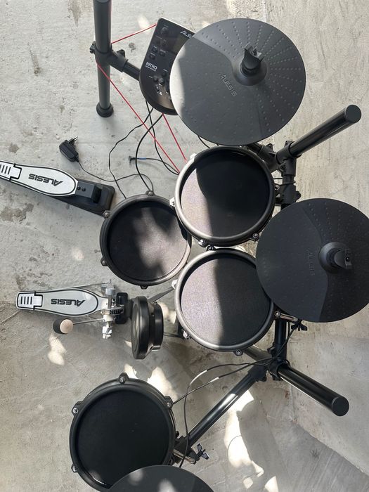 Tobe electronice Alesis Nitro Mesh Kit