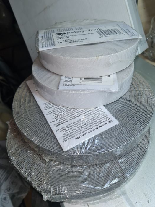 Противоскользящая лента