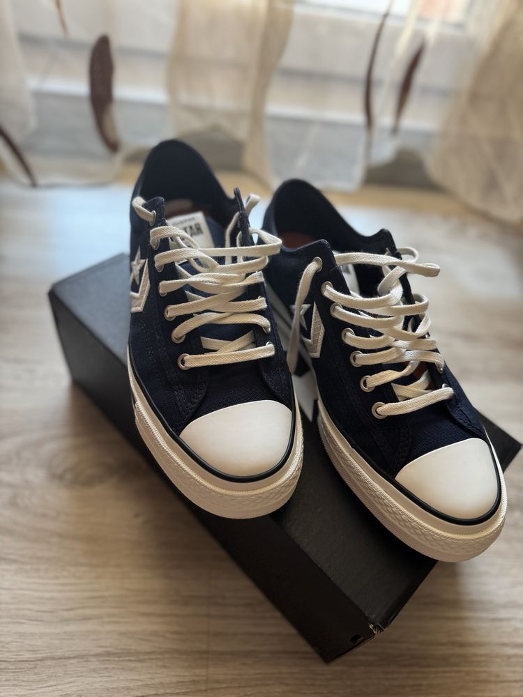 Vand Tenesi Converse Unisex marime 40,5