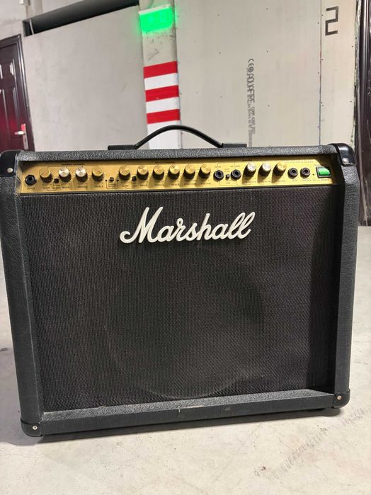 Amplificator Marschall VALVESTATE '80V, pedala schimbare canale+reverb