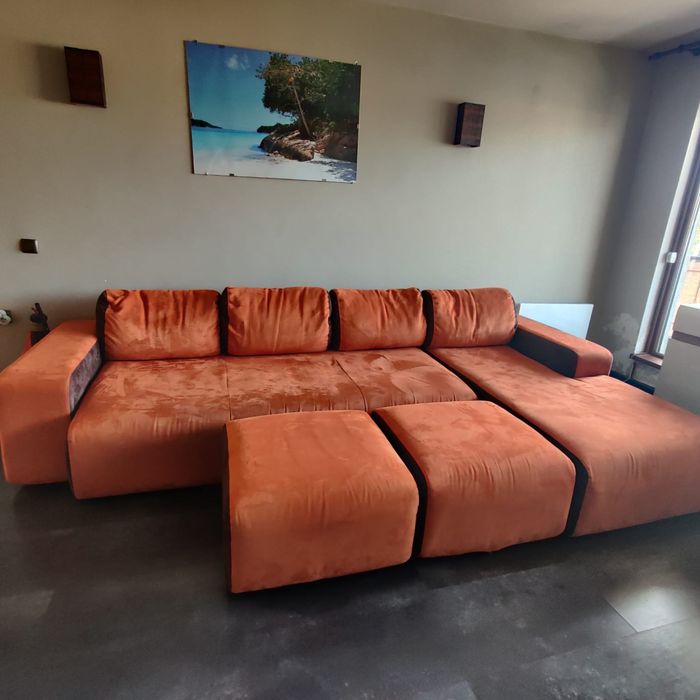 Кухненска маса със 8 стола