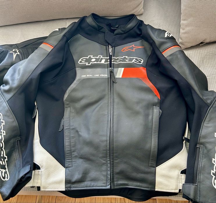 Кожен мото екип от две части Alpinestars
