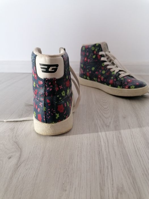 Кецове за момиче