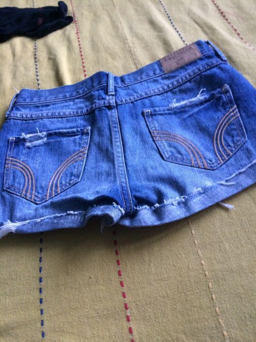 Pantalon scurt Hollister 24