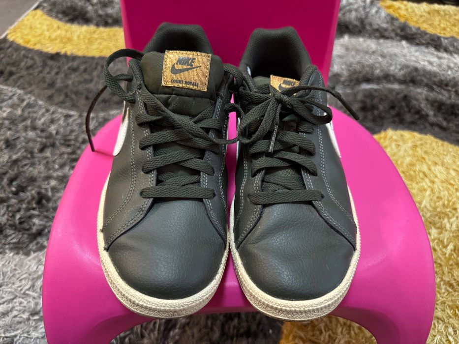 Дамски маратонки Nike