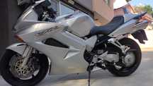 Honda  VFR  800i