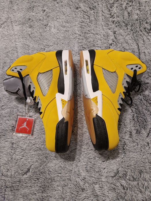 Jordan 5 Retro Tokyo