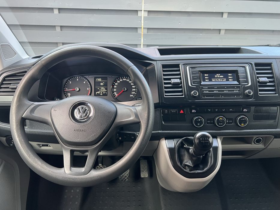 Volkswagen T6 Caravelle