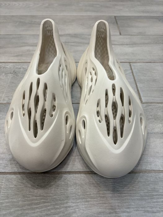 Adidas Yeezy Foam Runner