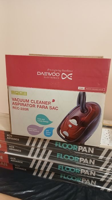 Прахосмукачка  деу