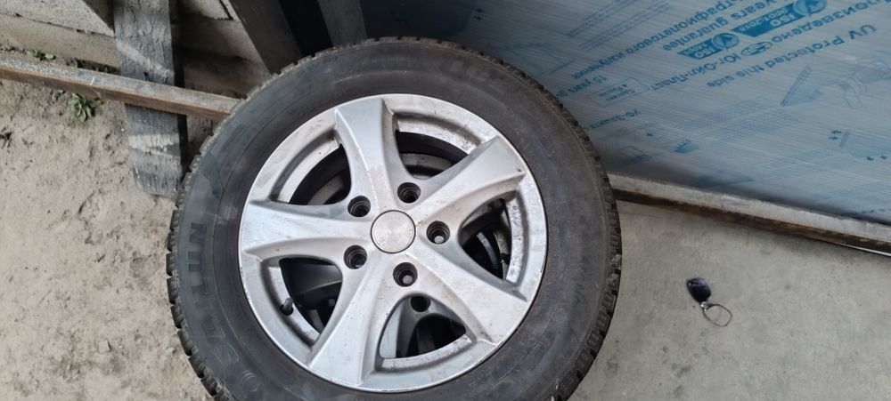 Диски с зимними шинами