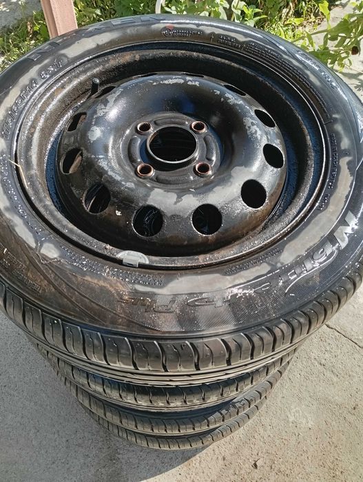 Cauciucuri cu genti pe14 cu 4 prezoane