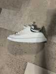 Alexander McQueen 40