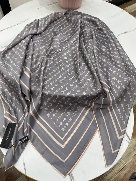 Romollar brendviy har xili bor