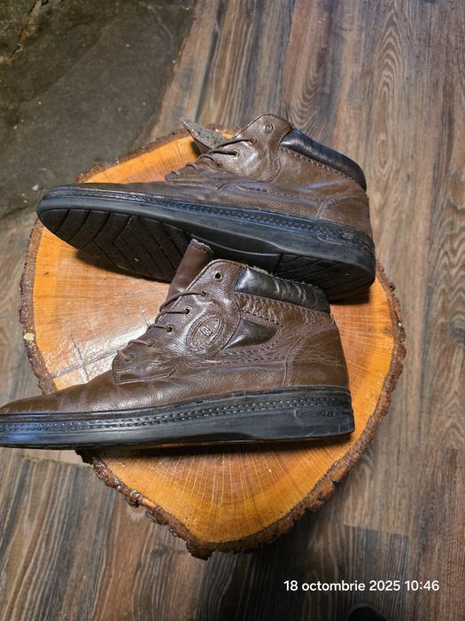 Ghete iarna Huși Puppies, îmblanite cu blana naturala, marime 44