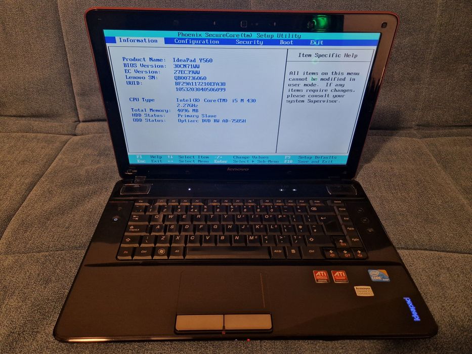 Laptop Lenovo IdeaPad Y560 Intel i5 cu AMD HD5730