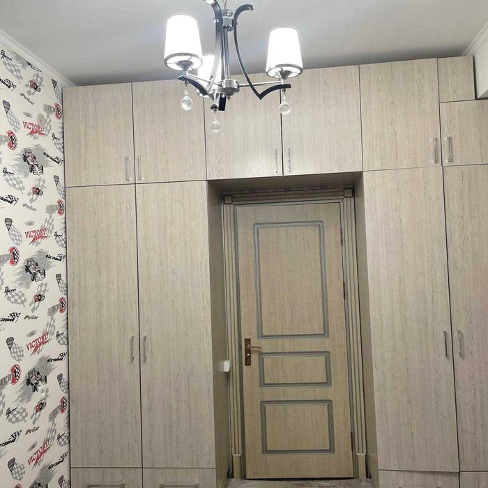 Sotiladi 4 xonali 127kvm li uy Garden house