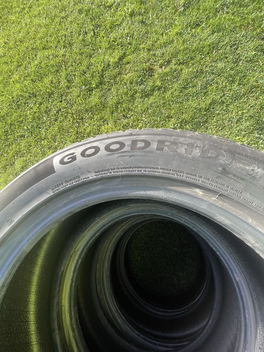 225/55/17 anvelope iarna dot 2022