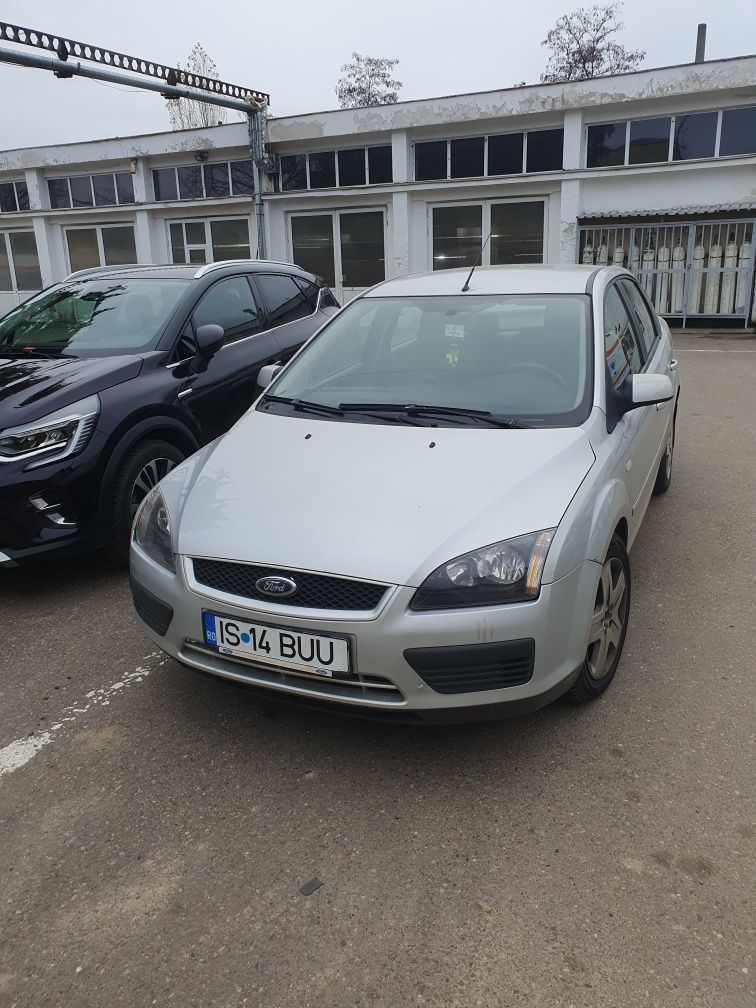 Vând Ford Focus 2