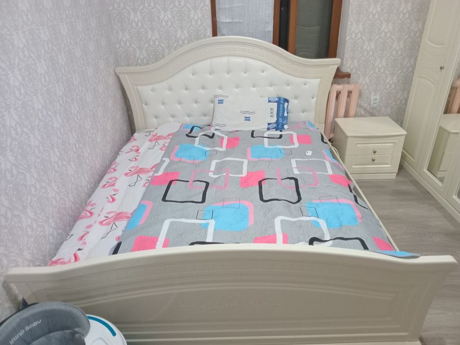 Спальний Гарнитур