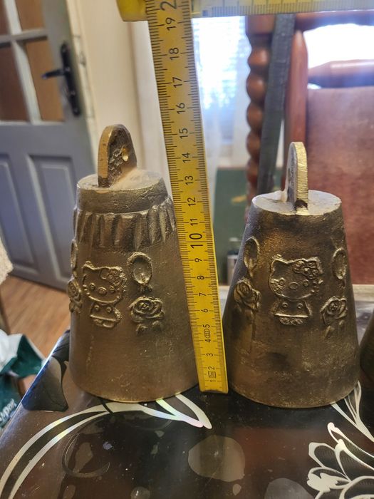 Продават се 29бр чанове