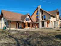 Casa de Vacanta (conac) Locatie Deosebita Oportunitate Afacere