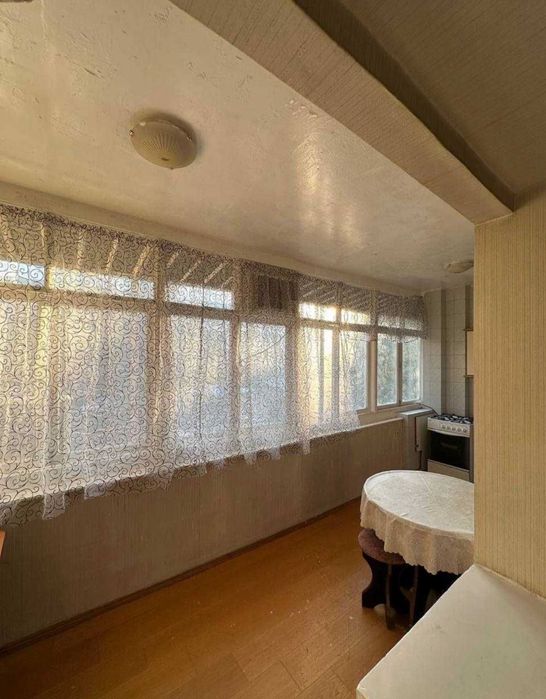 Квартира на Ц13-Абай корзинка 2/2/4 общ пл 56м с мебелью