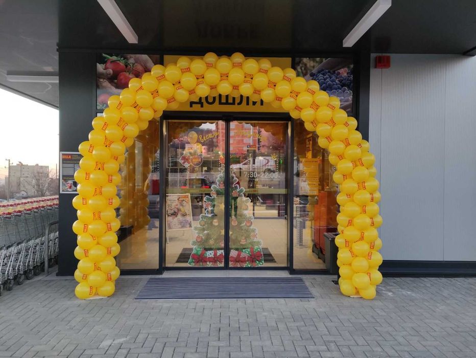 Арка от балони, Арка за откриване на магазин, Колони от Балони
