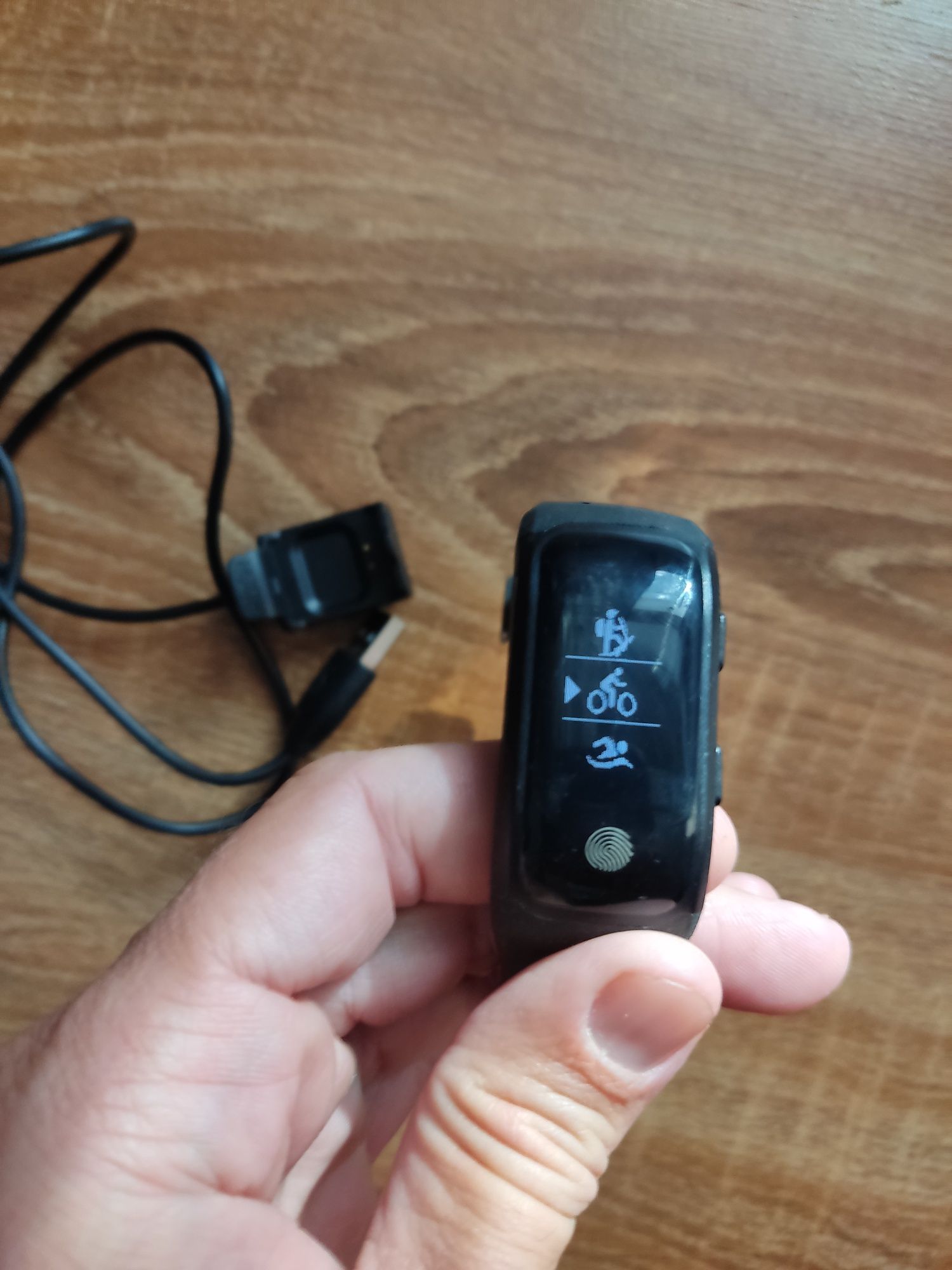 Brățară fitness Smart Band cu GPS