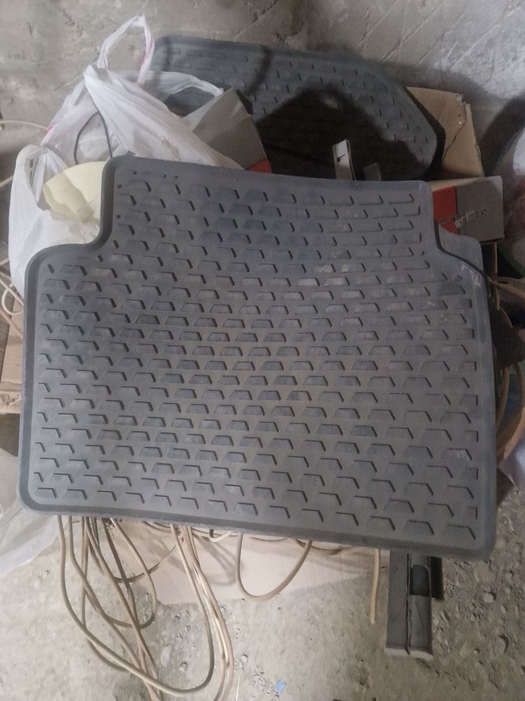 Polik rezinkalik jentra laccetiga