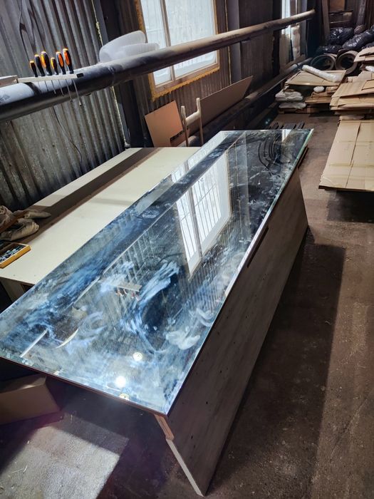 Зеркало с фацетом 256х80см