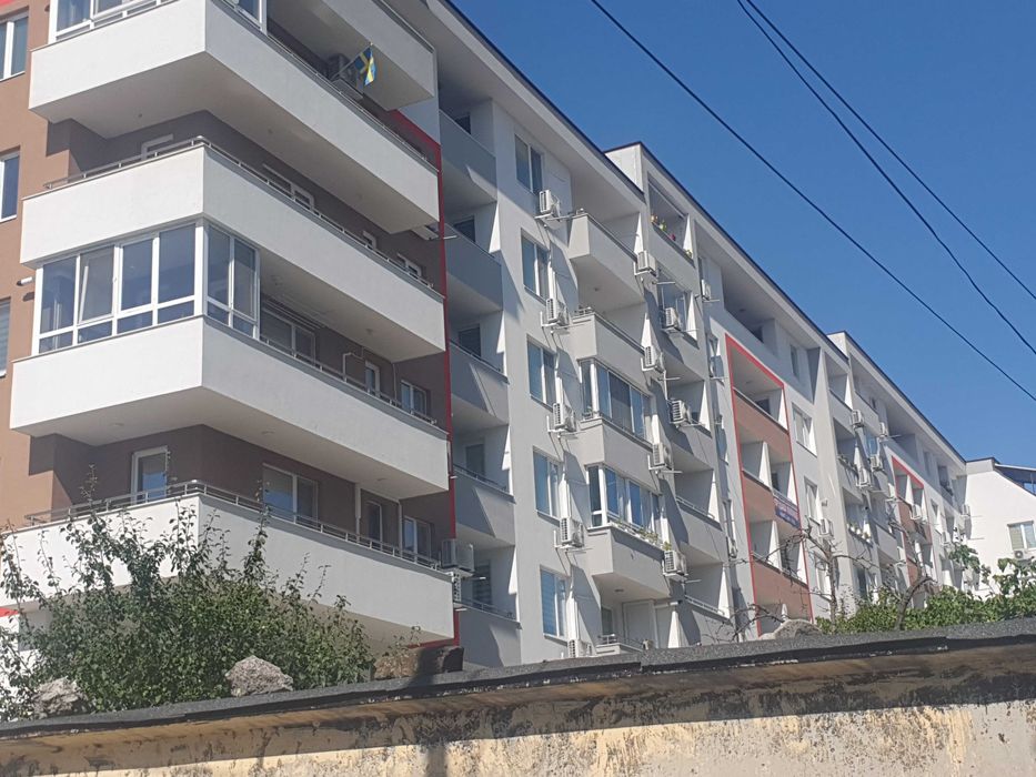 Гараж в кв. Картала