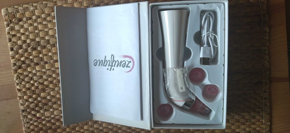 Aspirator puncte negre zenifique