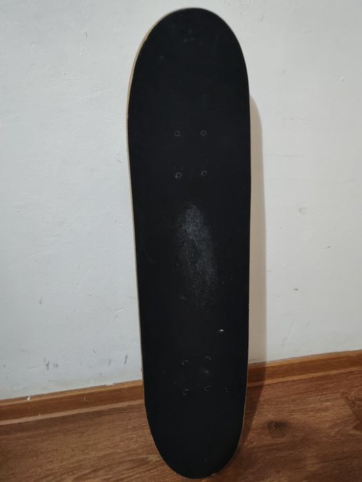 Skateboard is stare buna