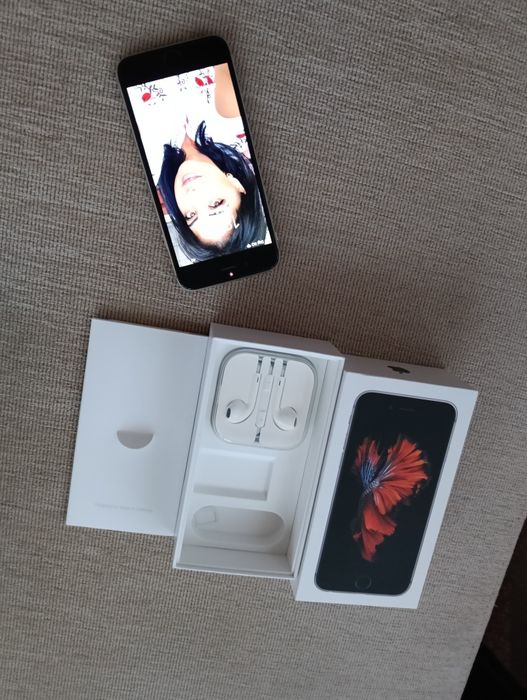 iPhone 6s space Grey 32 GB