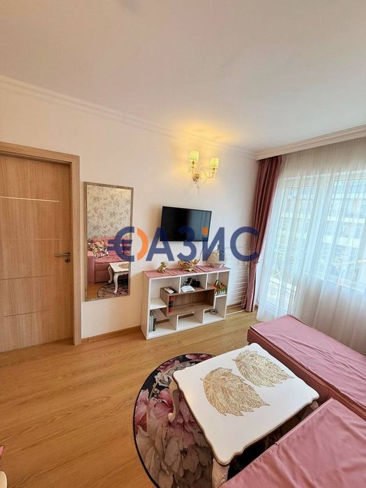 Продава се Двустаен апартамент в к.к. Слънчев бряг - 45 кв.м за 2023 €/кв.м - Снимка #5