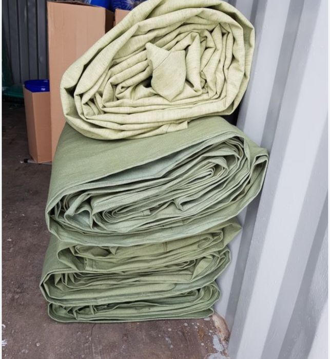 Тент для грузовых автомобилей с петлями