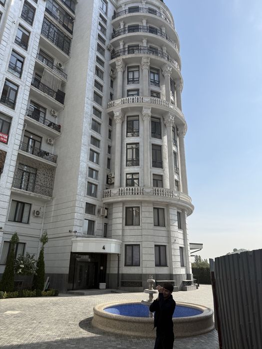 Сдаётся в аренду свая квартира в новостройке 68кв 2-комнаты