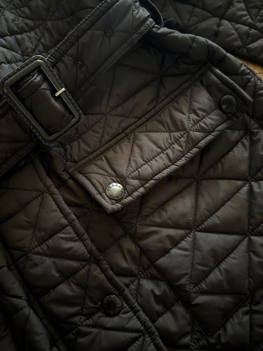 Яке Prada отлично