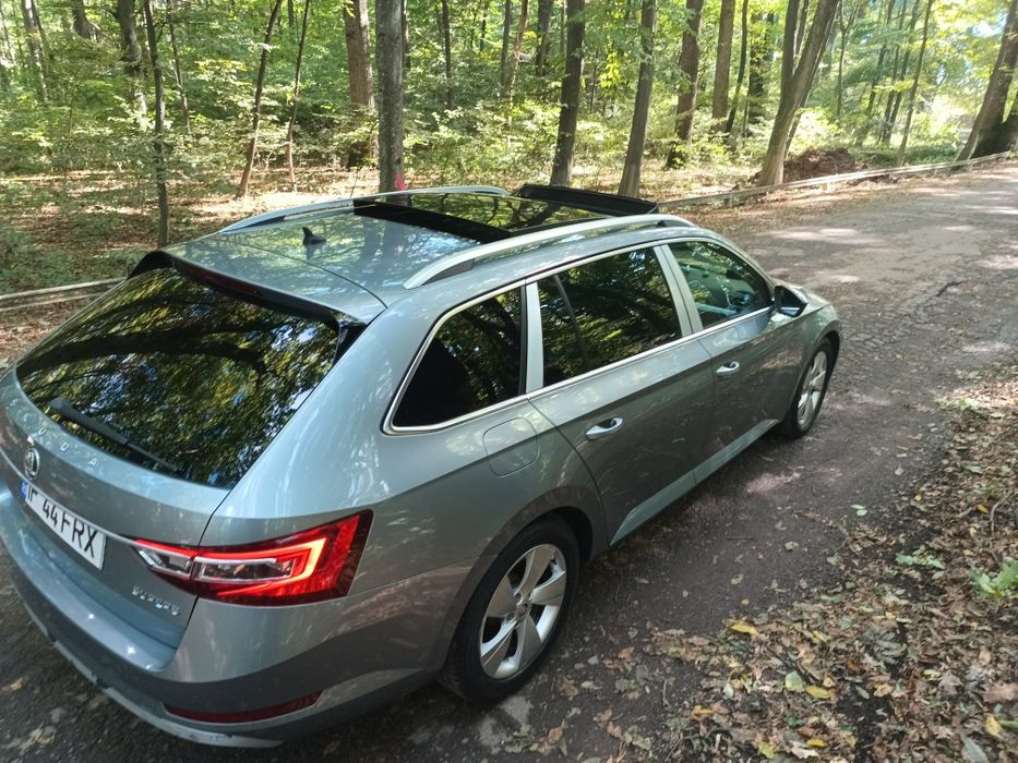 Skoda Superb Panoramă, Camera, Perdeluțe, Keyless entry/Go