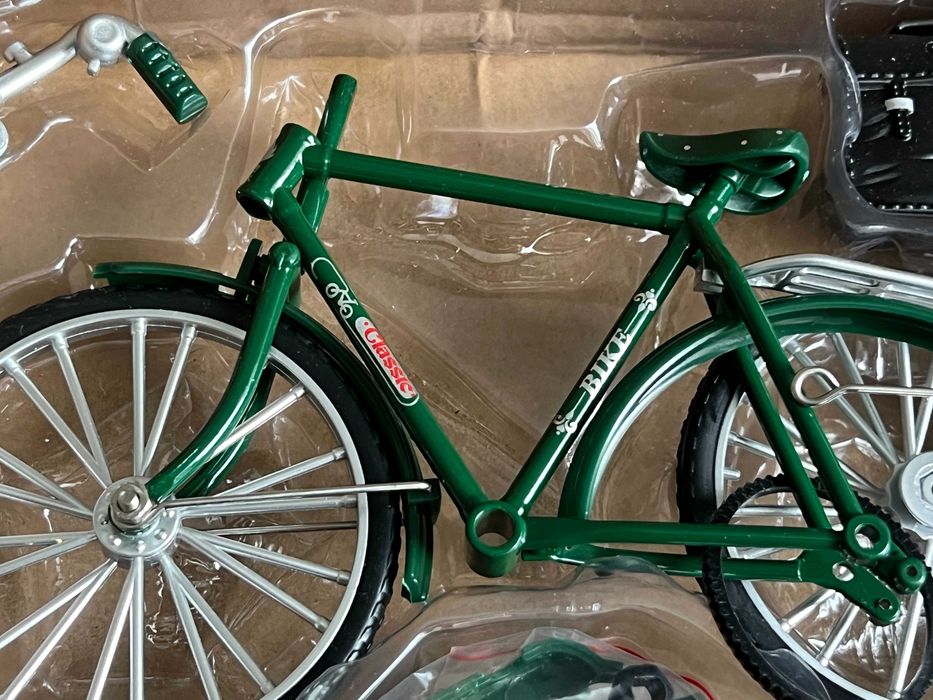 Model mini bicicletă decorativă Classic Bike metalică 1:10 piese inclu