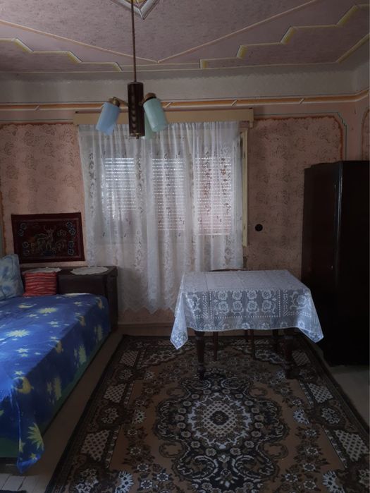 De vanzare casa la tara