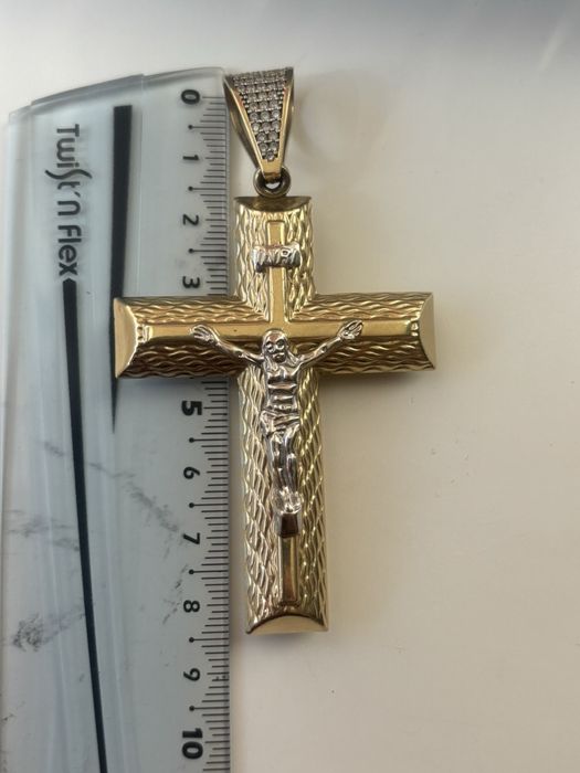 Златни изделия от 14к злато